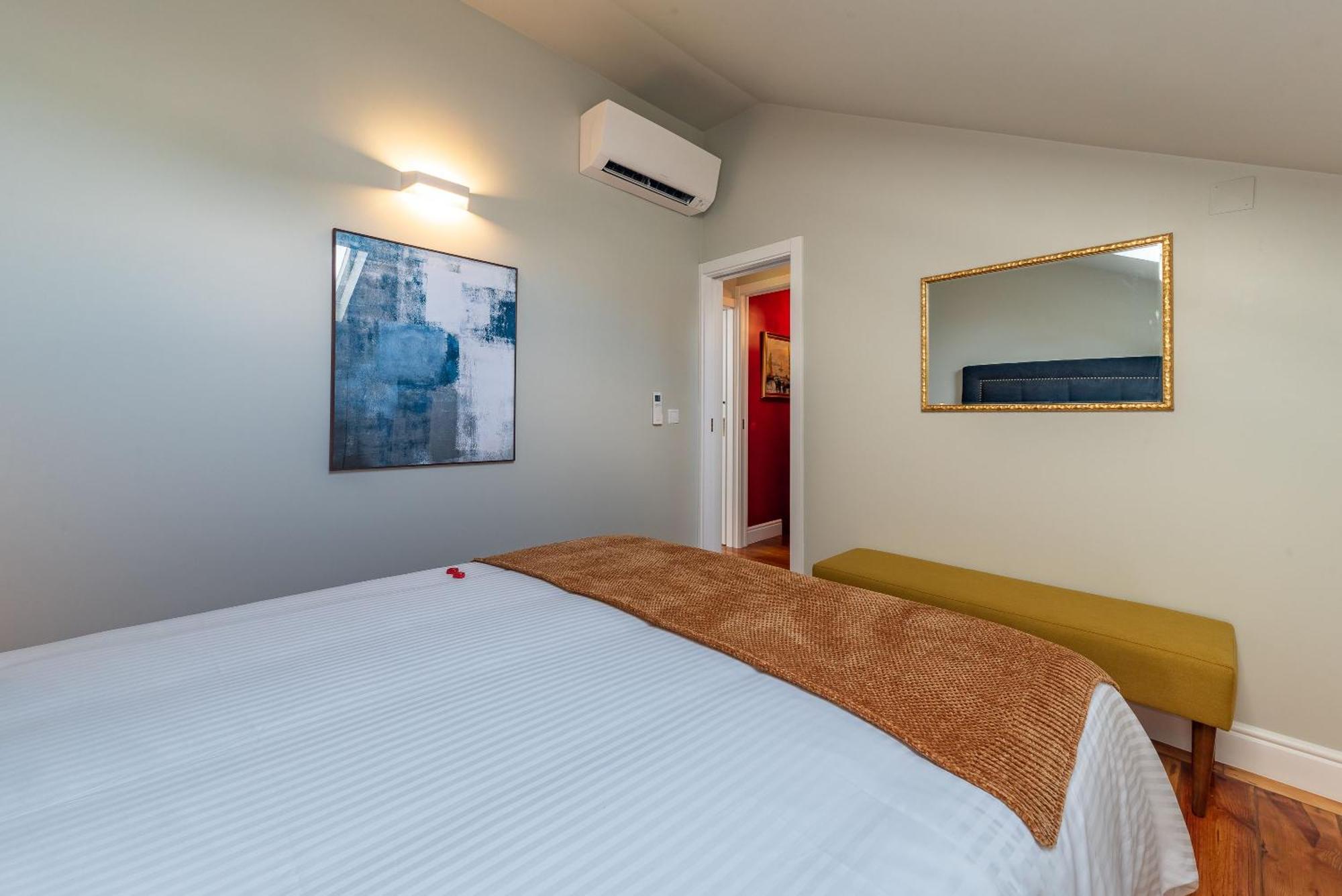 Stilvolle Moderne In Der Innenstadt Von Apartment Lisbon