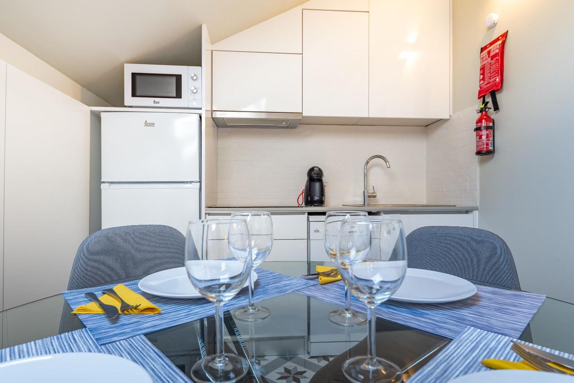 Stilvolle Moderne In Der Innenstadt Von Apartment