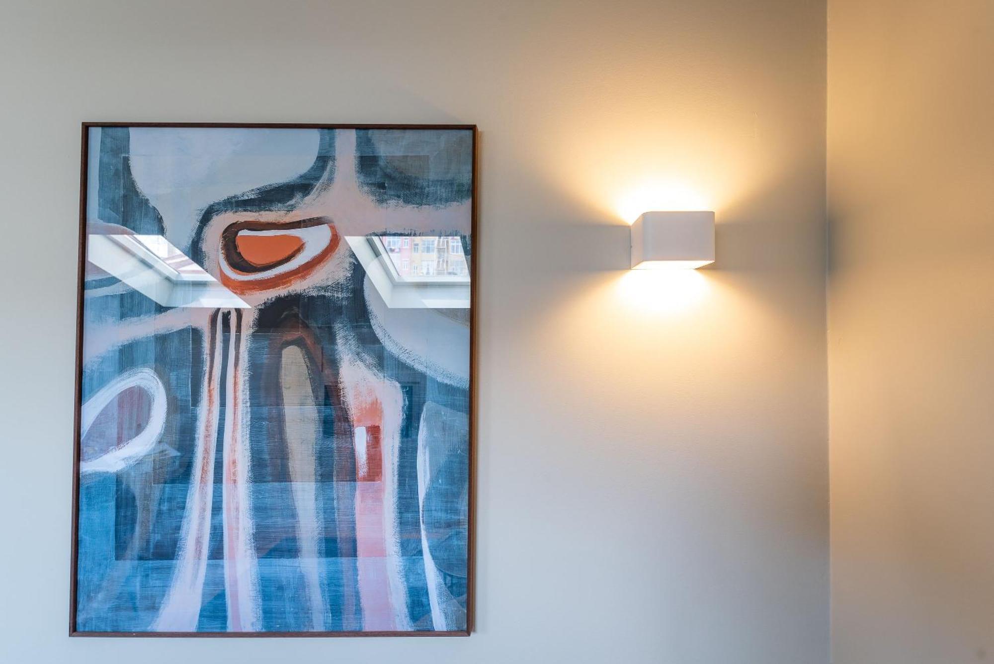 Stilvolle Moderne In Der Innenstadt Von Apartment