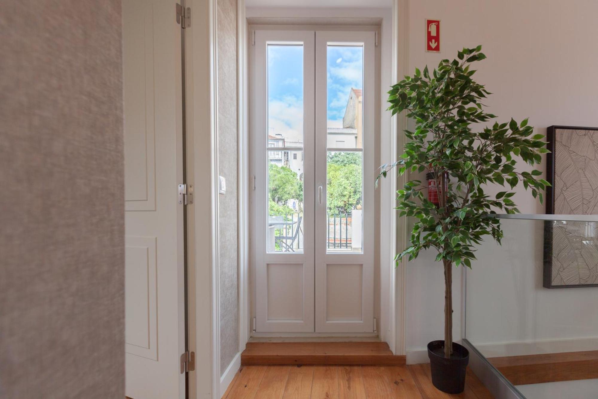 Flh Portas Do Sol Duplex With Terrace Lisbon