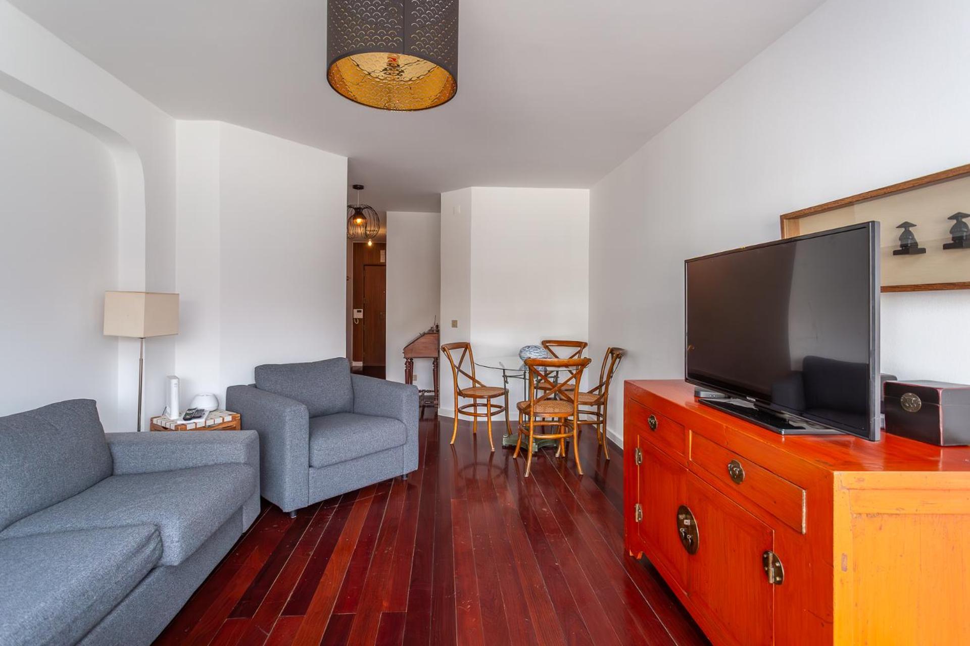1 * Lisbon