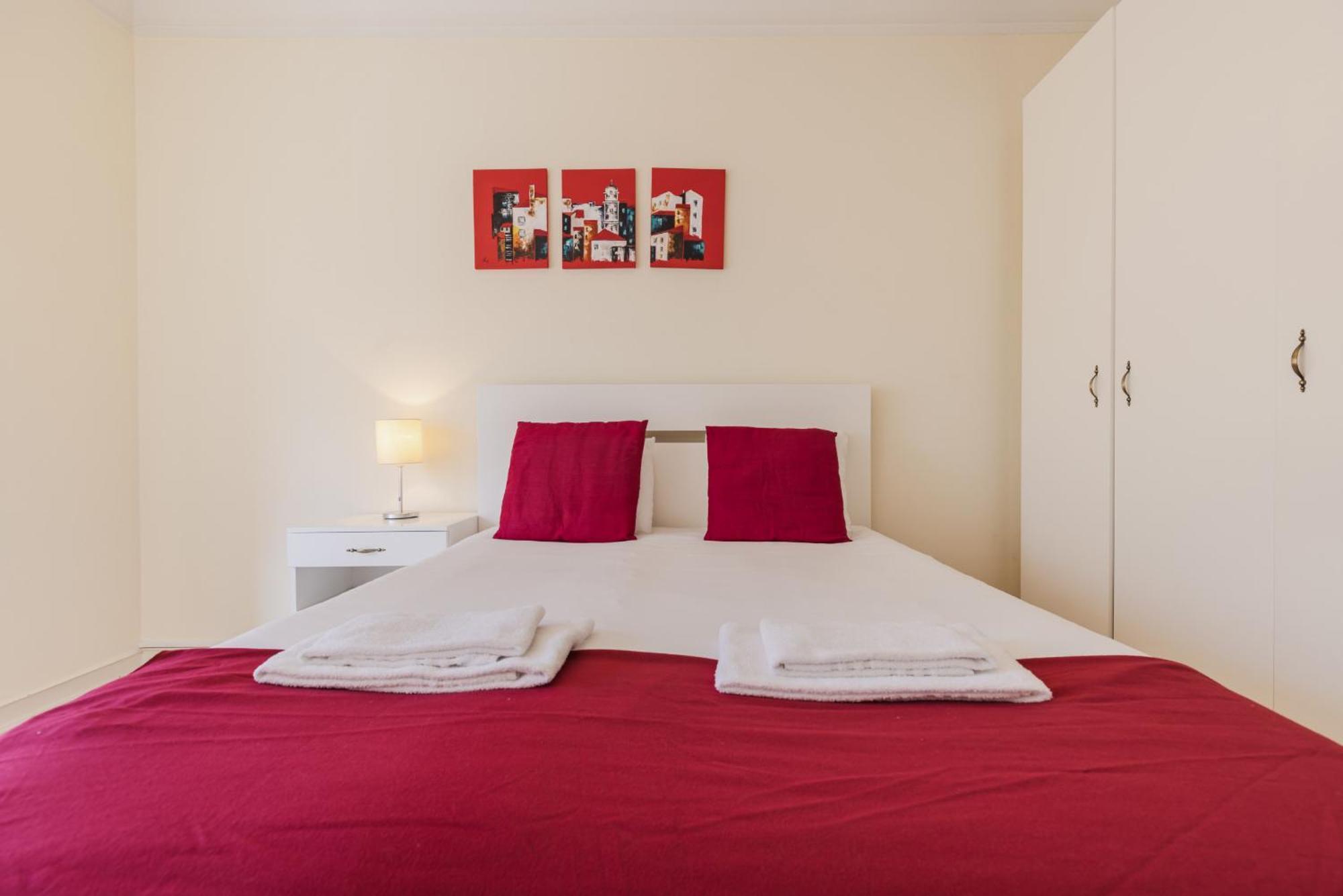 Joao Azevedo Coutinho Apartment Lisbon