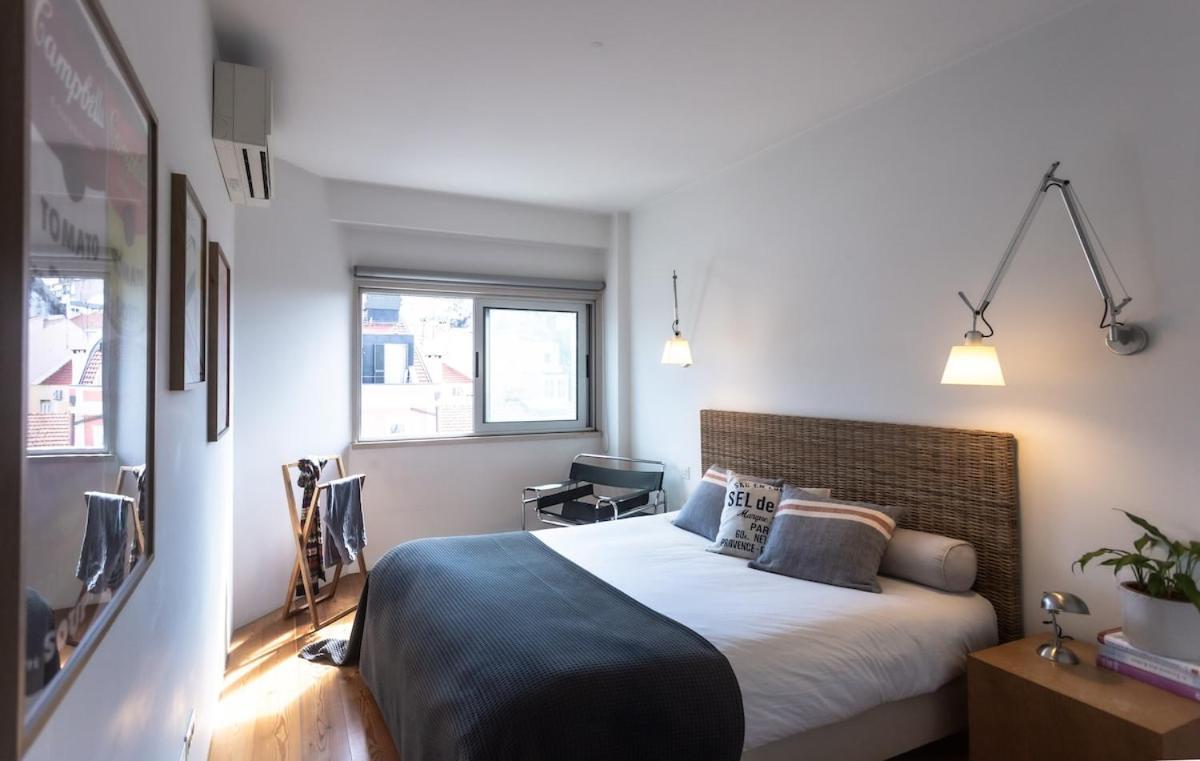 Center - Avenida Da Liberdade - 2 Bedrooms * Lisbon