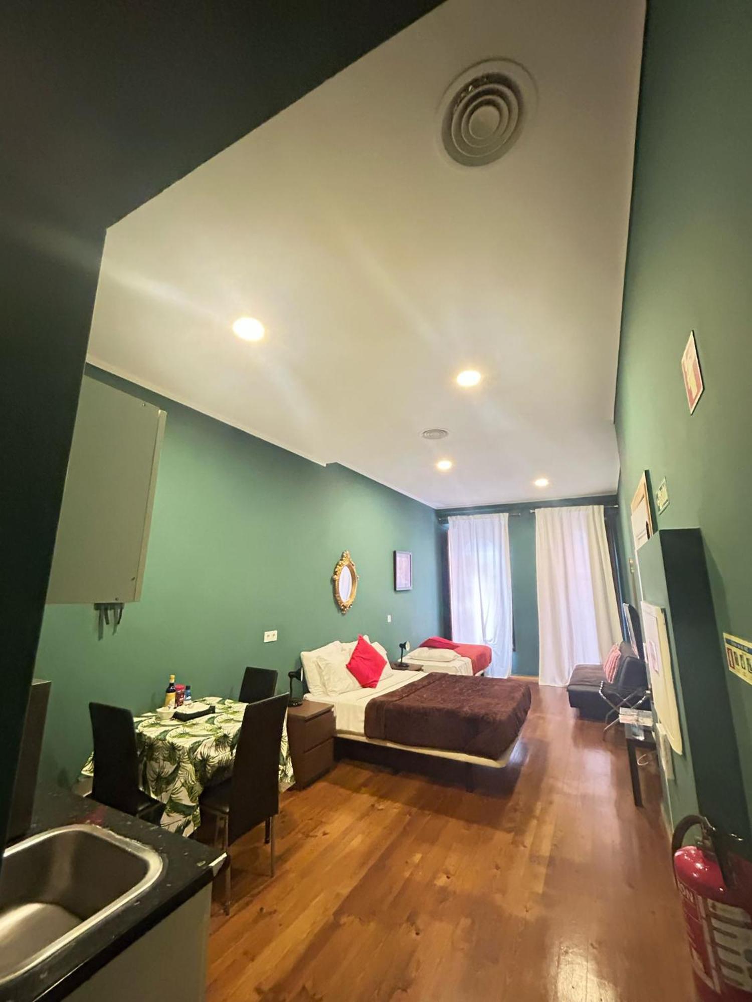 Apartamento Sao Jorge & *