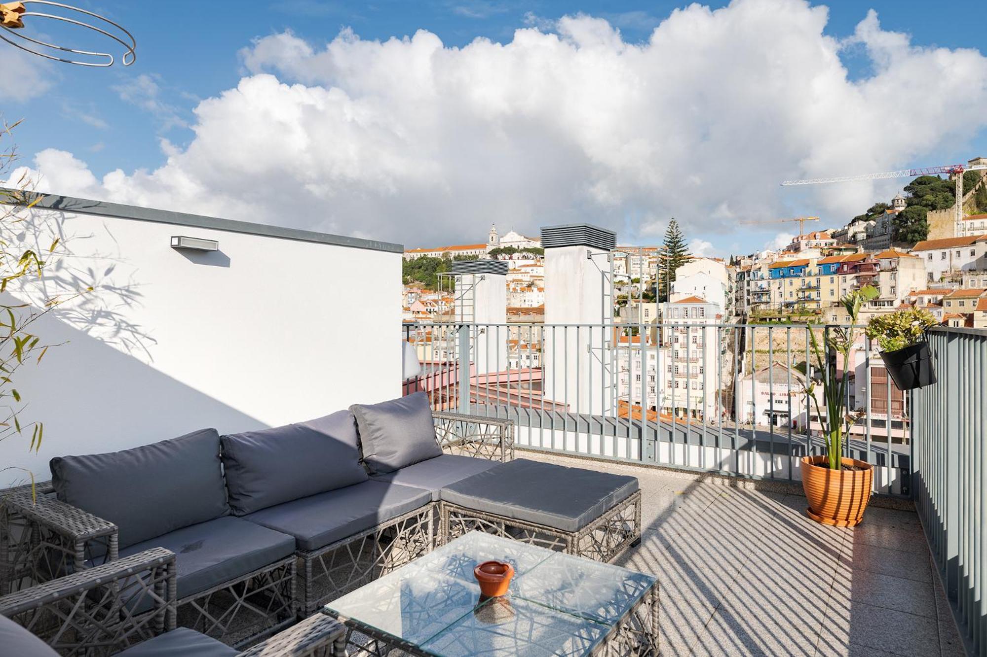 Penthouse For The Lovers - Parking & Views Apartment Lisbon