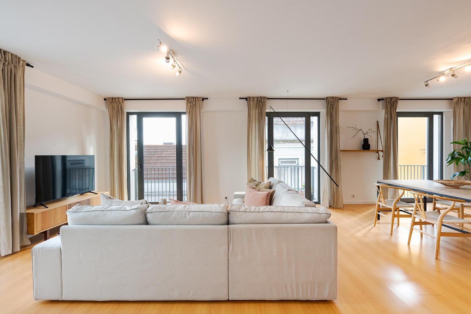 Apartment Penthouse For The Lovers - Castle View & Parking *