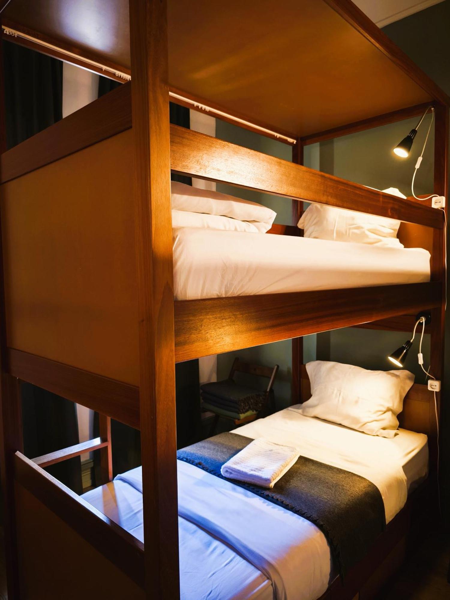 Ey Lisbon Guesthouse Hostel