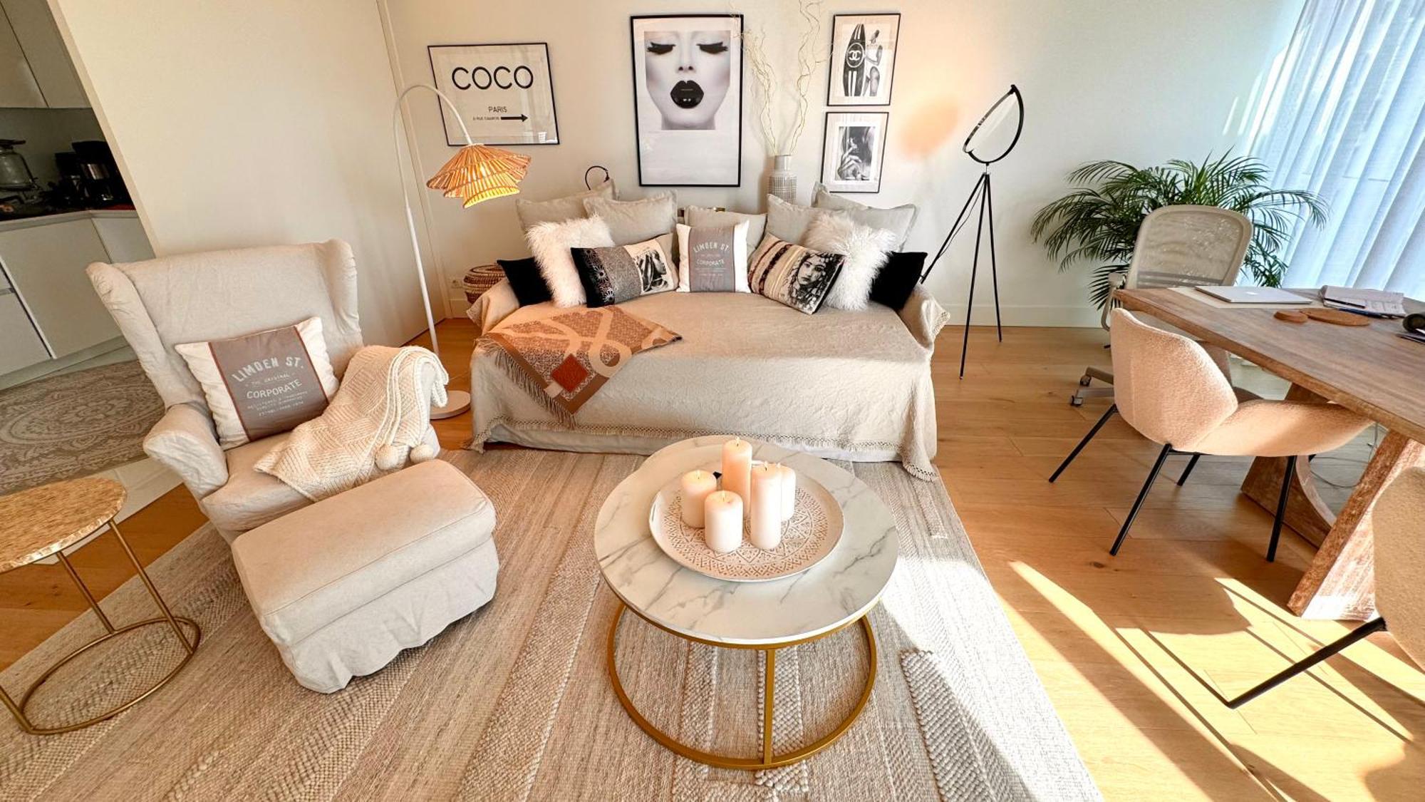 Luxurious 2 Bedrooms With Amenities In Center Apartment