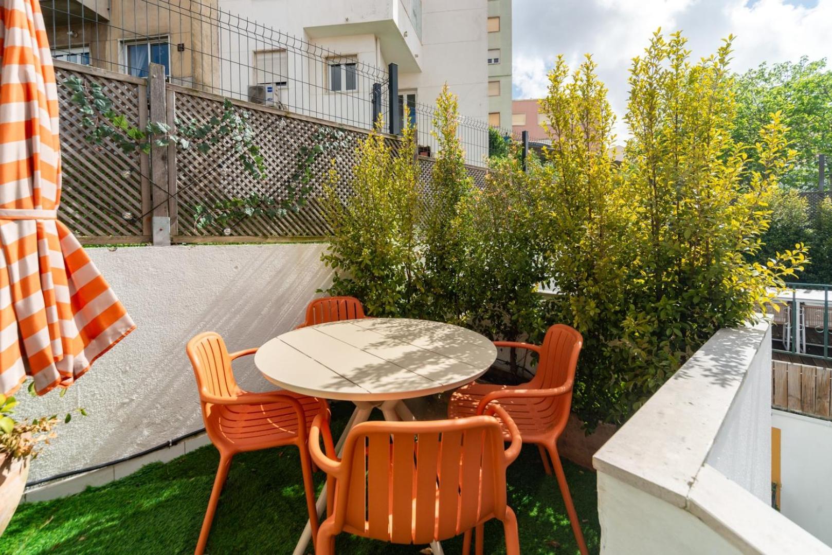 Gorgeous Rooftop 2-bed With Beautiful View Apartment