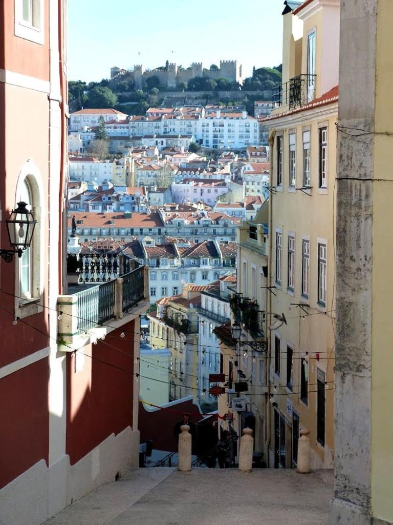Apartment Charming Equipped Ac Lift Parking 4p Lisbon