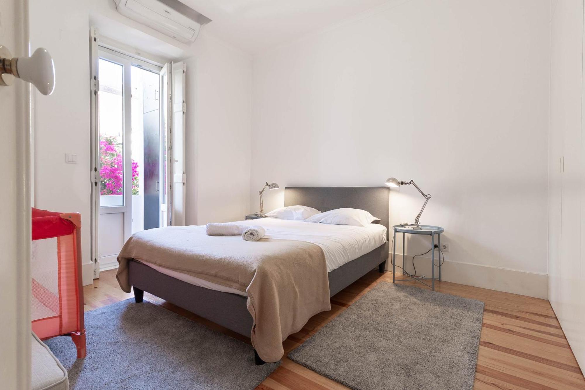 Akicity Praca De Espanha Moon Apartment *