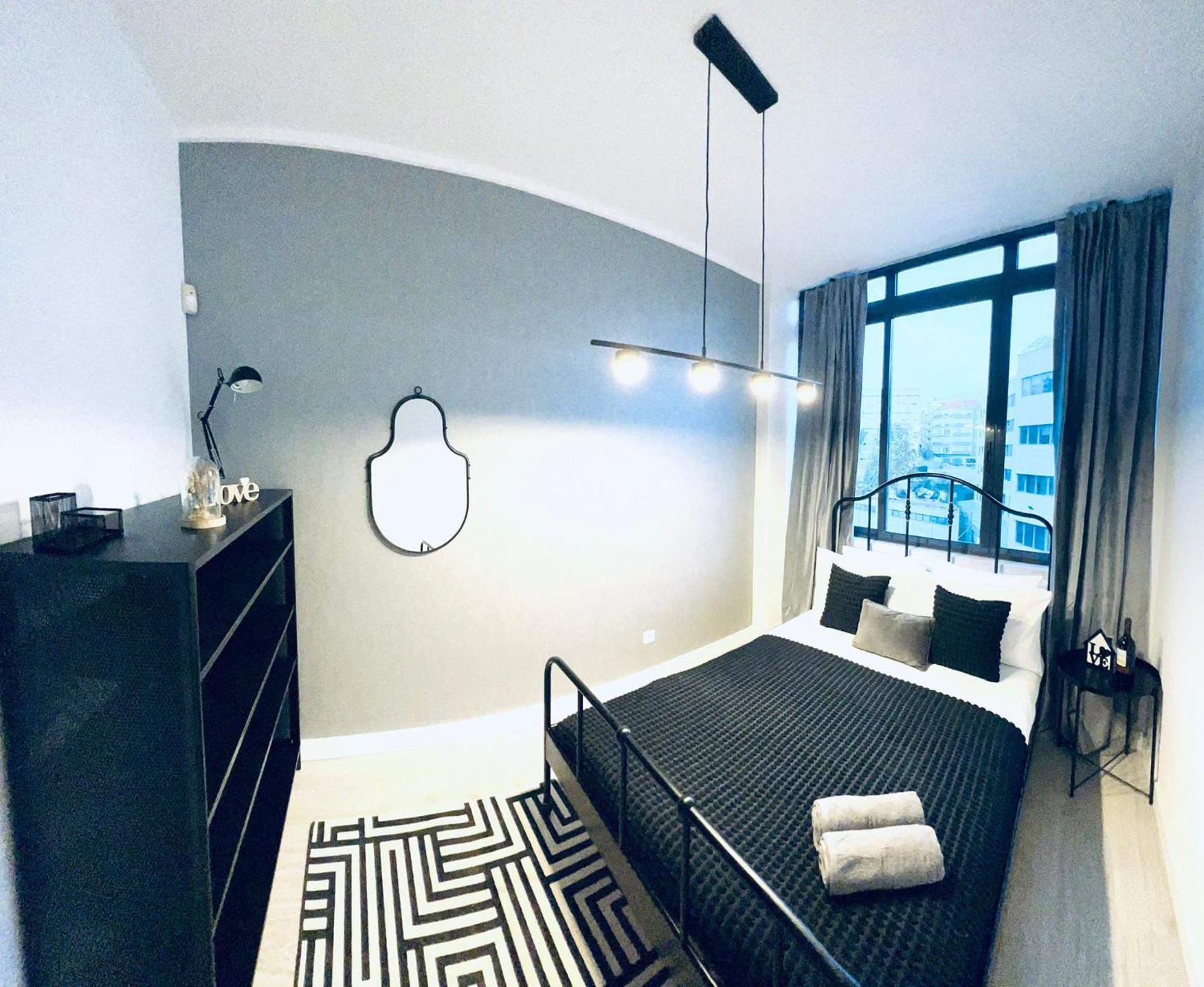 Hostel Luxury Rooms, Ideal For Tourists