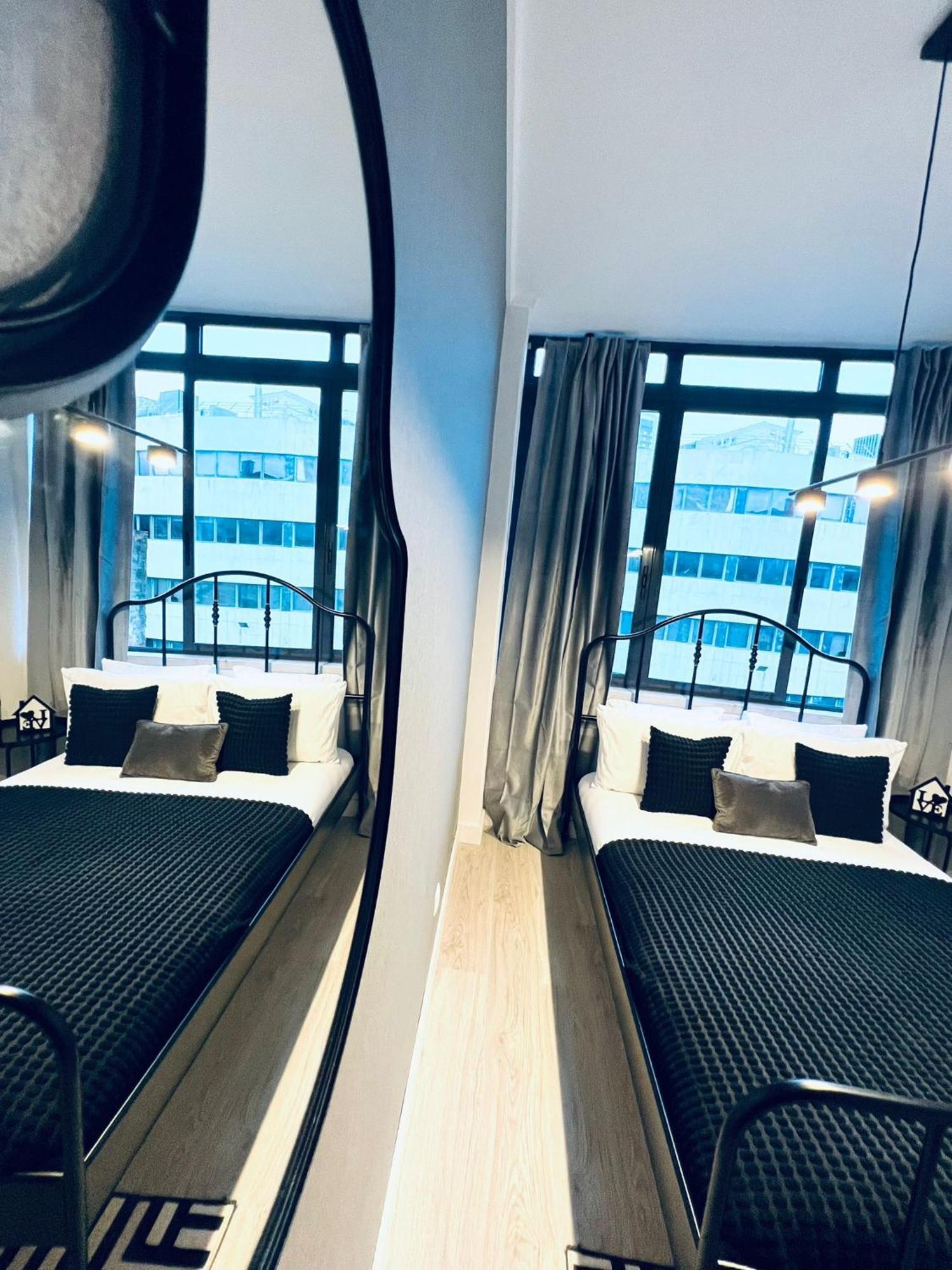 Luxury Rooms, Ideal For Tourists Hostel