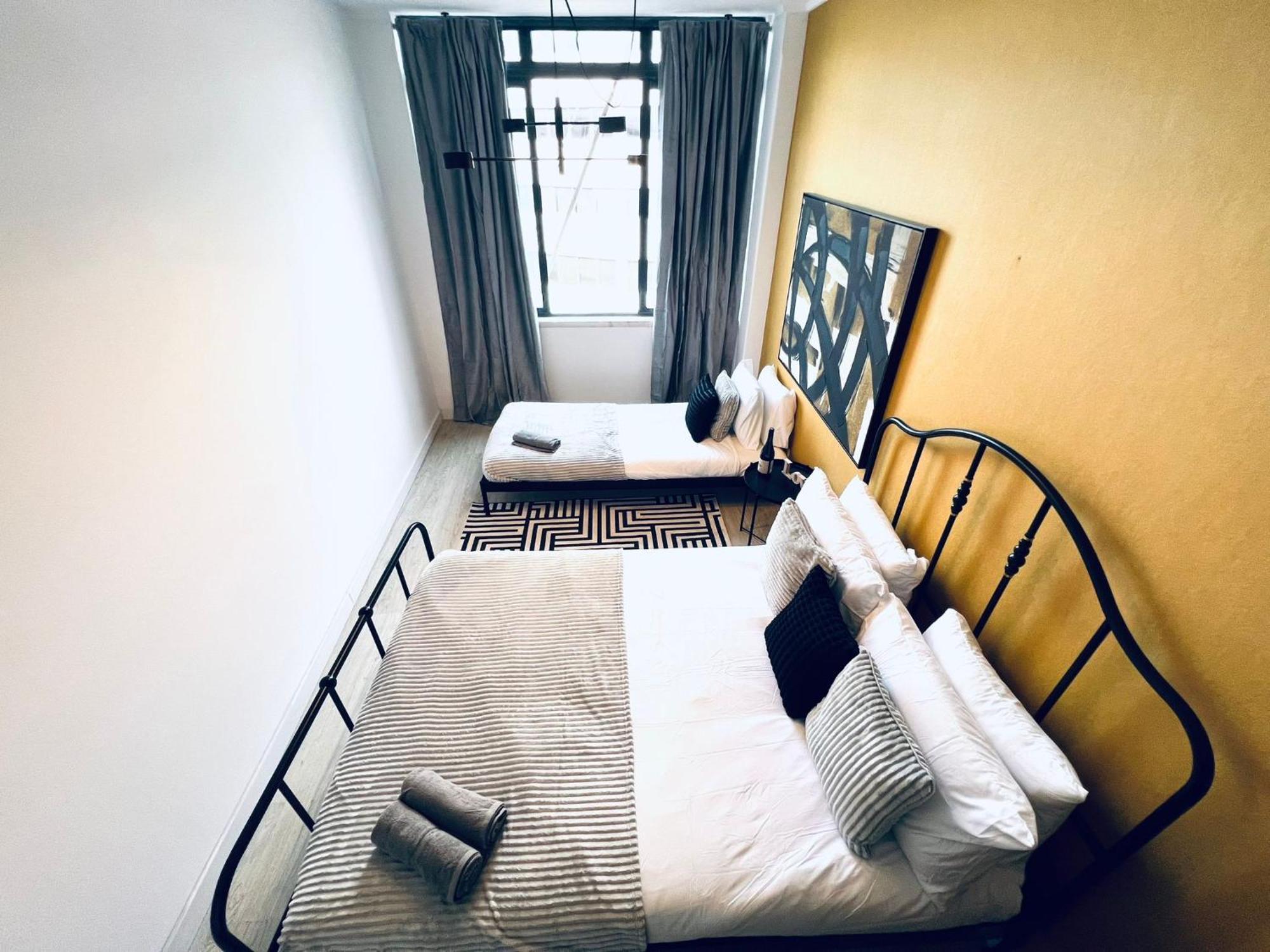 Luxury Rooms, Ideal For Tourists Hostel *