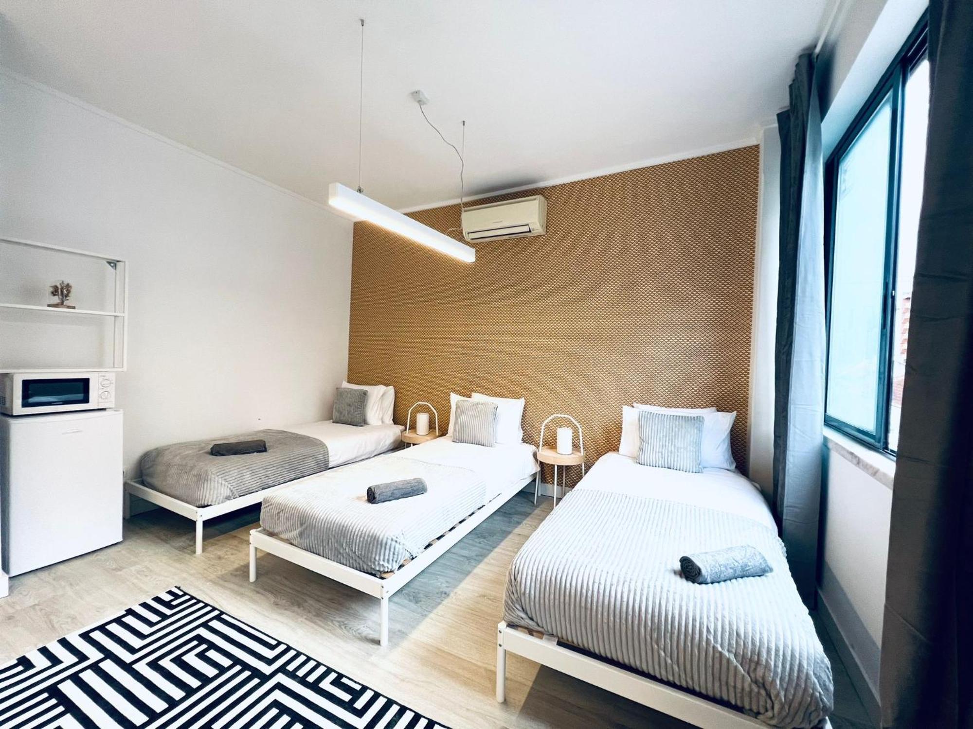 Luxury Rooms, Ideal For Tourists *