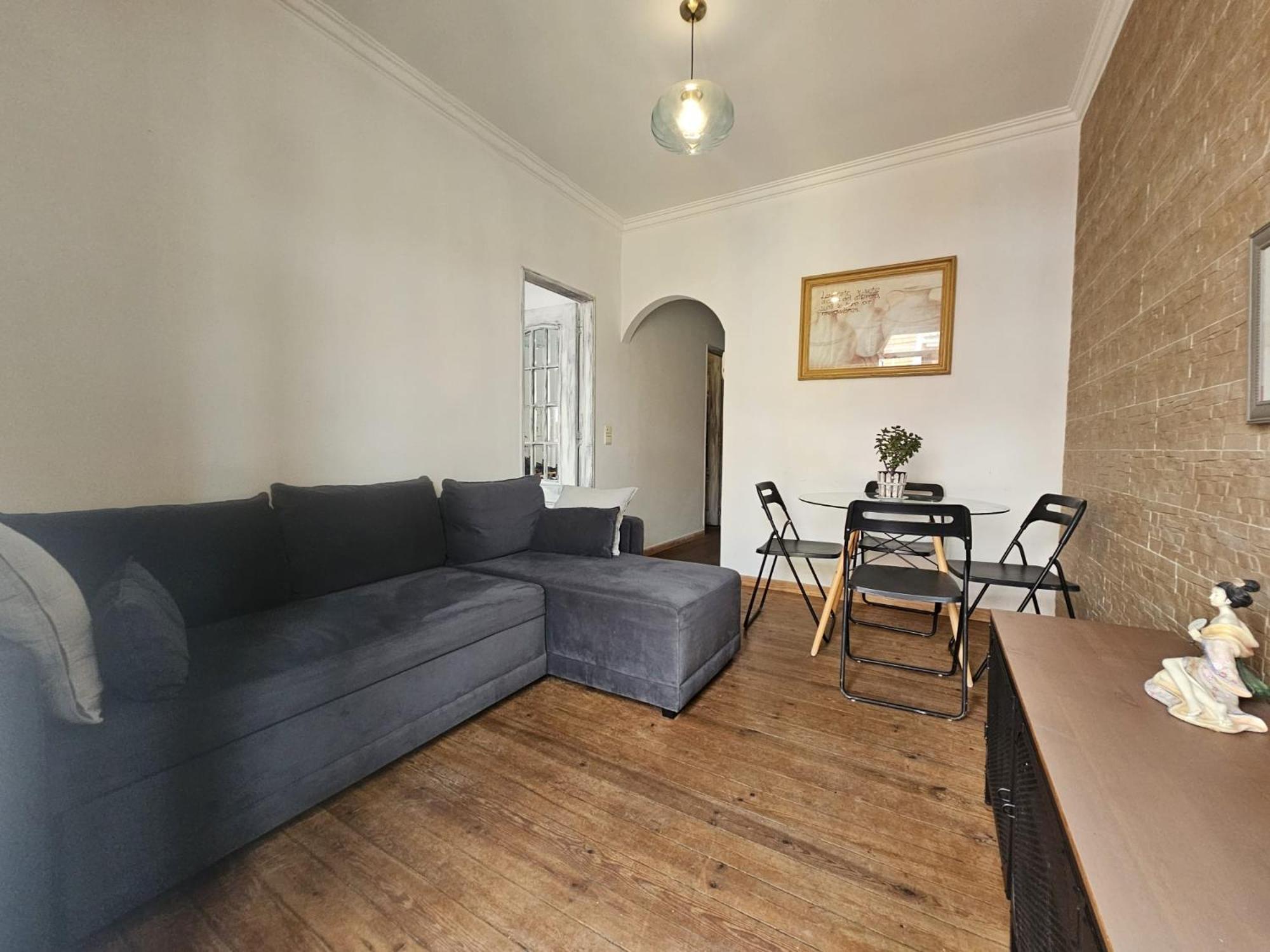 Historical Flat Design Apartment Lisbon