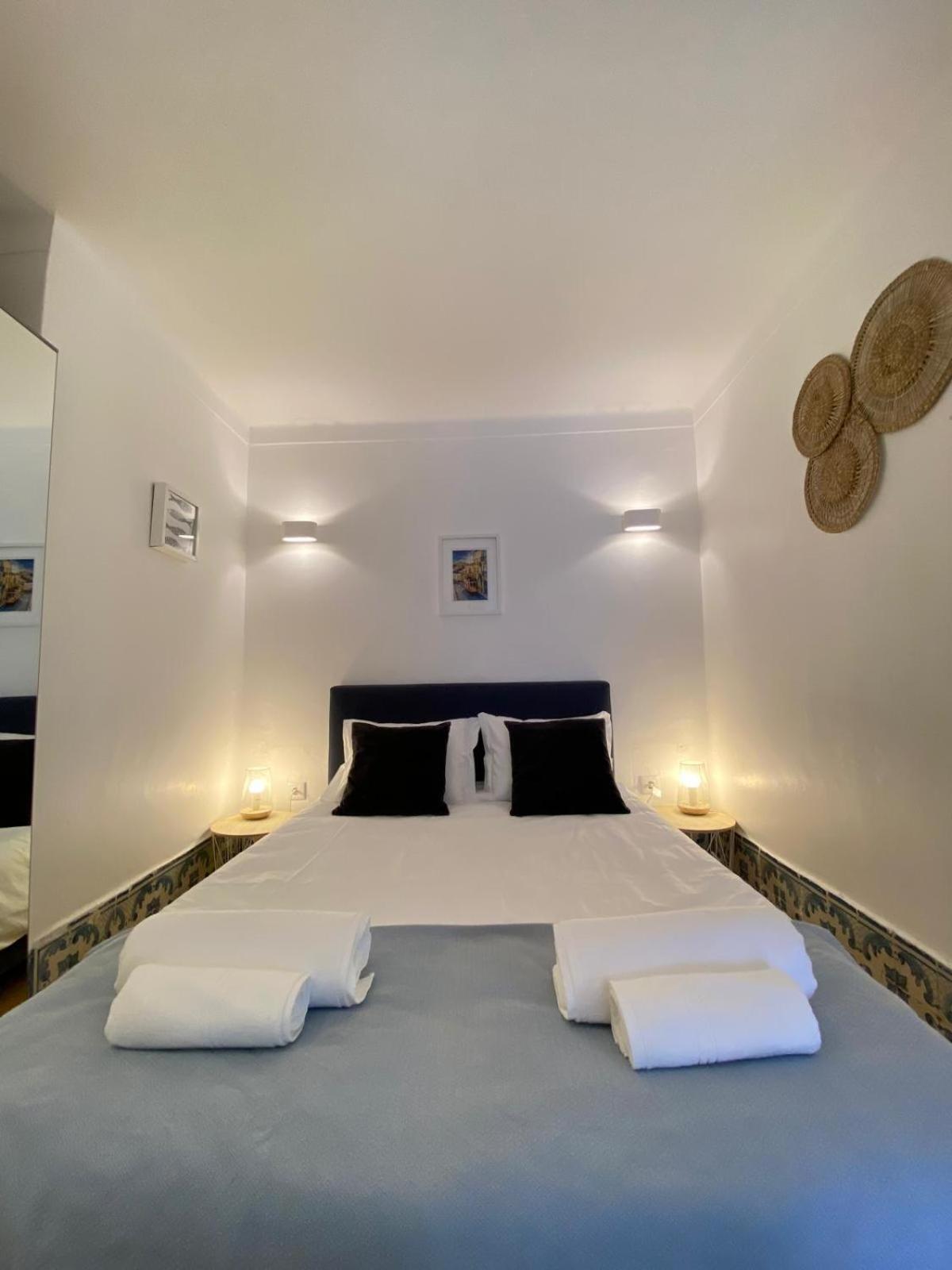 Apartment In Bica Views Lisbon