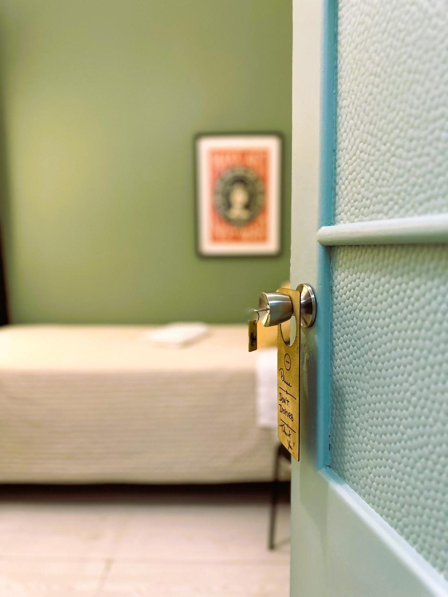 Ey Lisbon Guesthouse * Lisbon