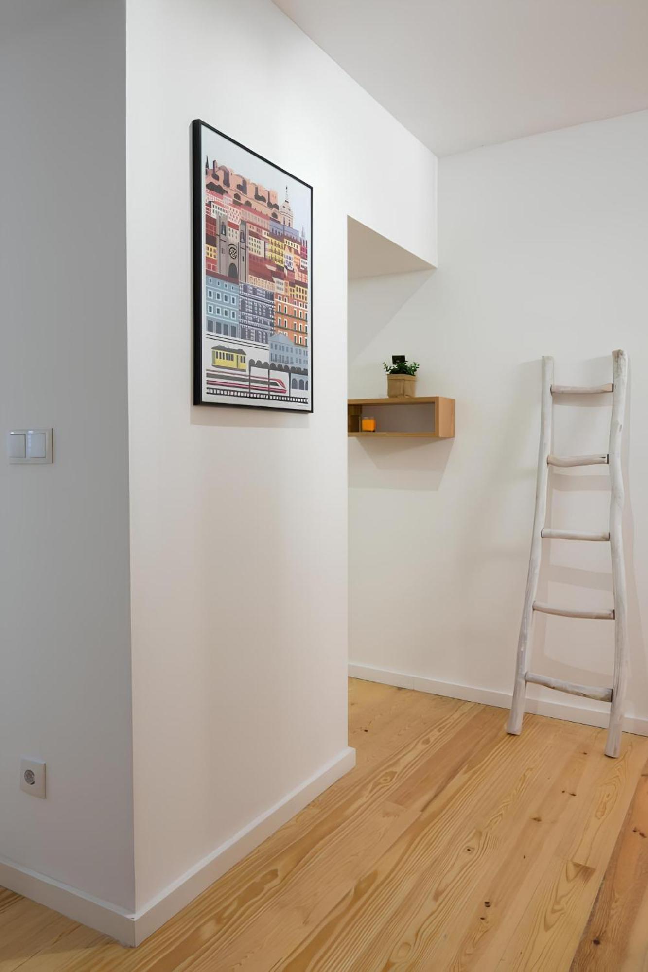 Casa Do Castelo 1- Work Or Relax In The Historic Heart Of Lisbon! Lisbon