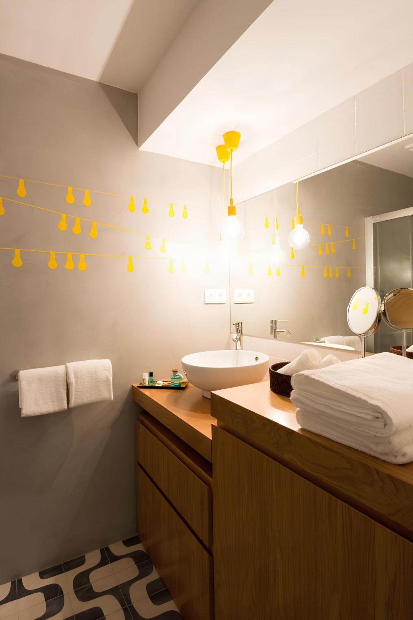 Casa Do Castelo 1- Work Or Relax In The Historic Heart Of Lisbon! Apartment Lisbon