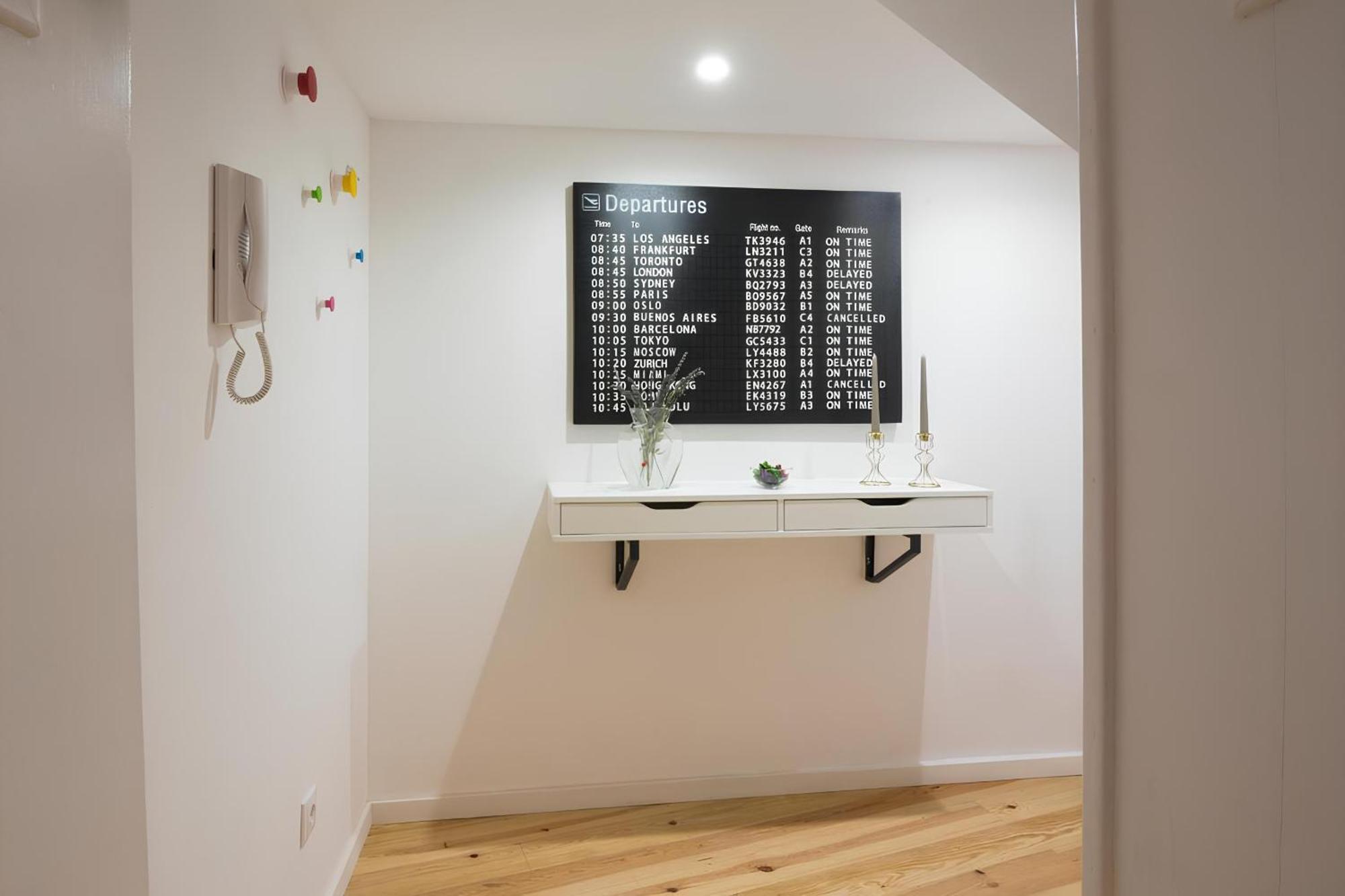 Apartment Casa Do Castelo 1- Work Or Relax In The Historic Heart Of Lisbon! Lisbon