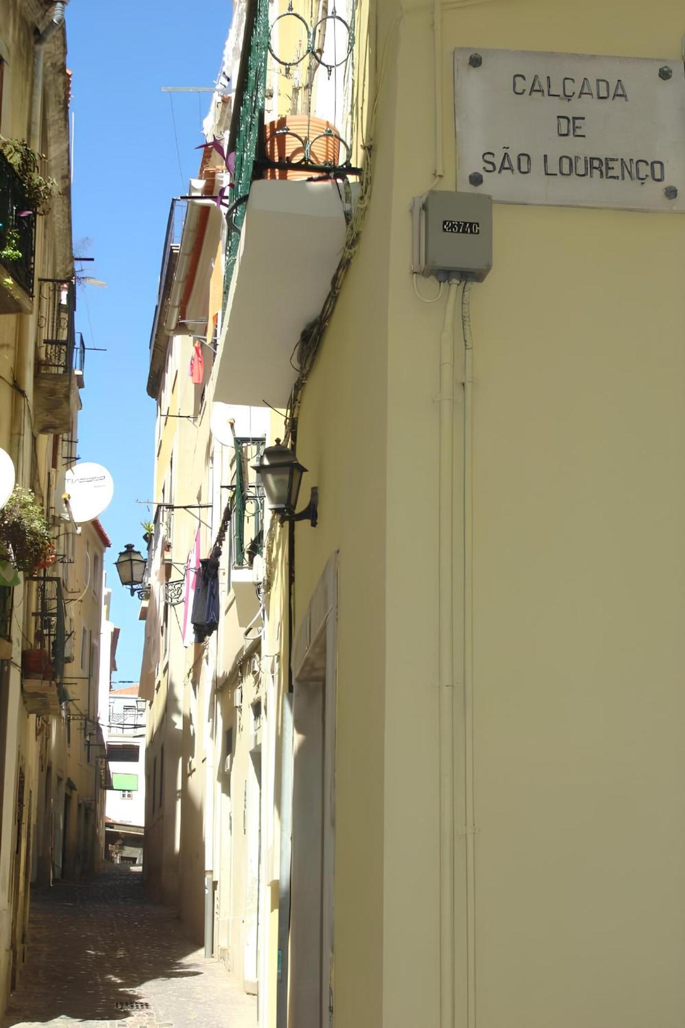 Apartment Casa Do Castelo 2- Work Or Relax In The Historic Heart Of Lisbon! *