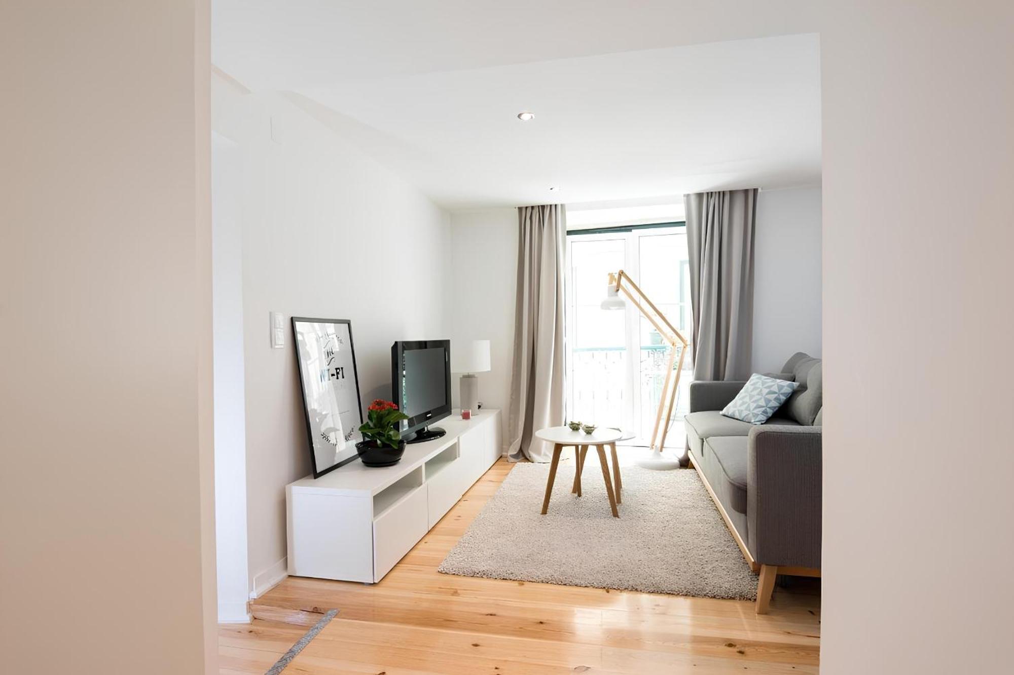 Casa Do Castelo 2- Work Or Relax In The Historic Heart Of Lisbon! Apartment Lisbon