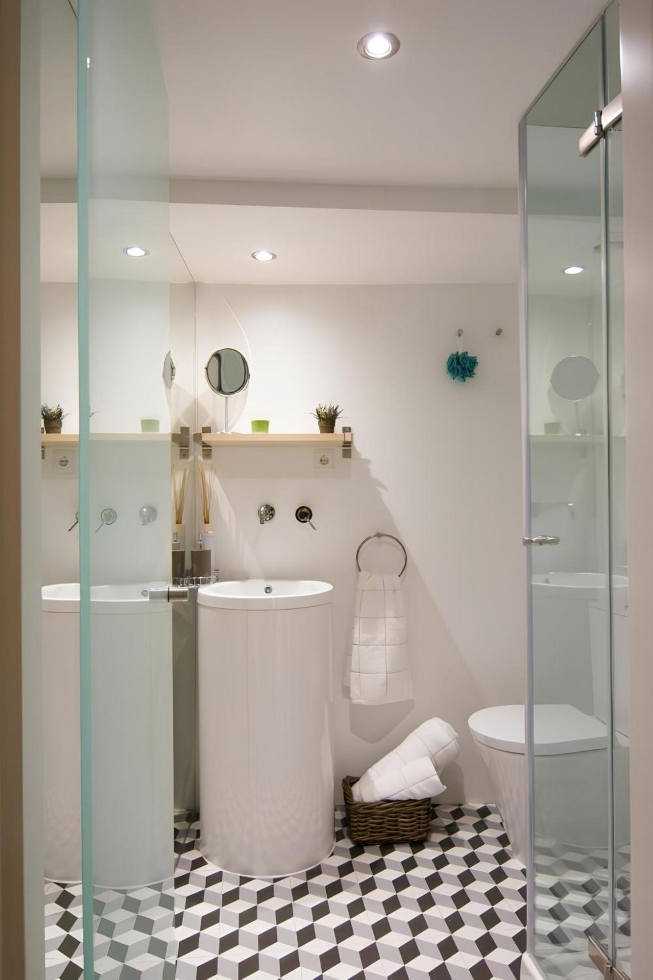 Casa Do Castelo 2- Work Or Relax In The Historic Heart Of Lisbon! Apartment *