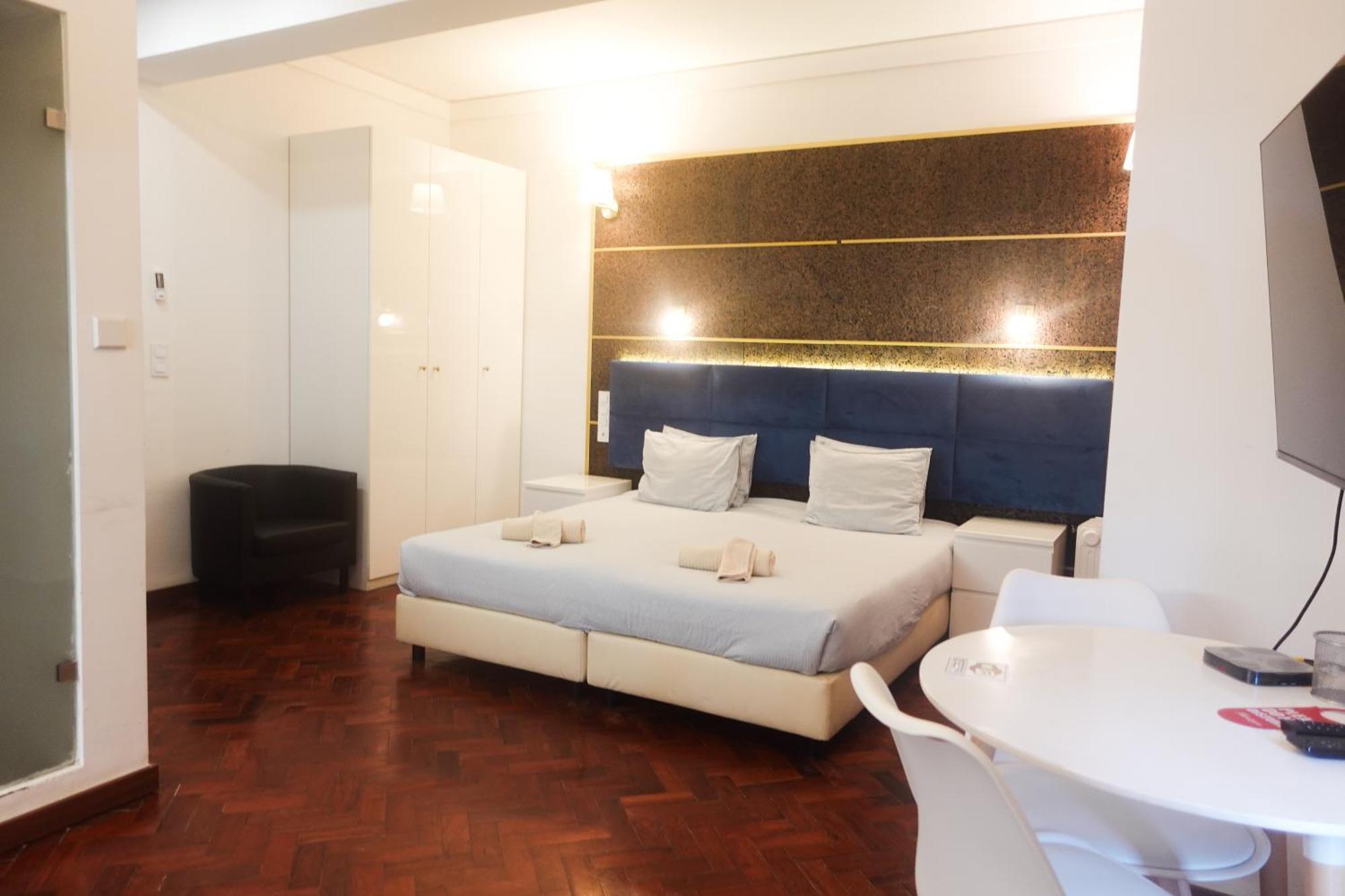 Guest house Republica83-lisbonhome *