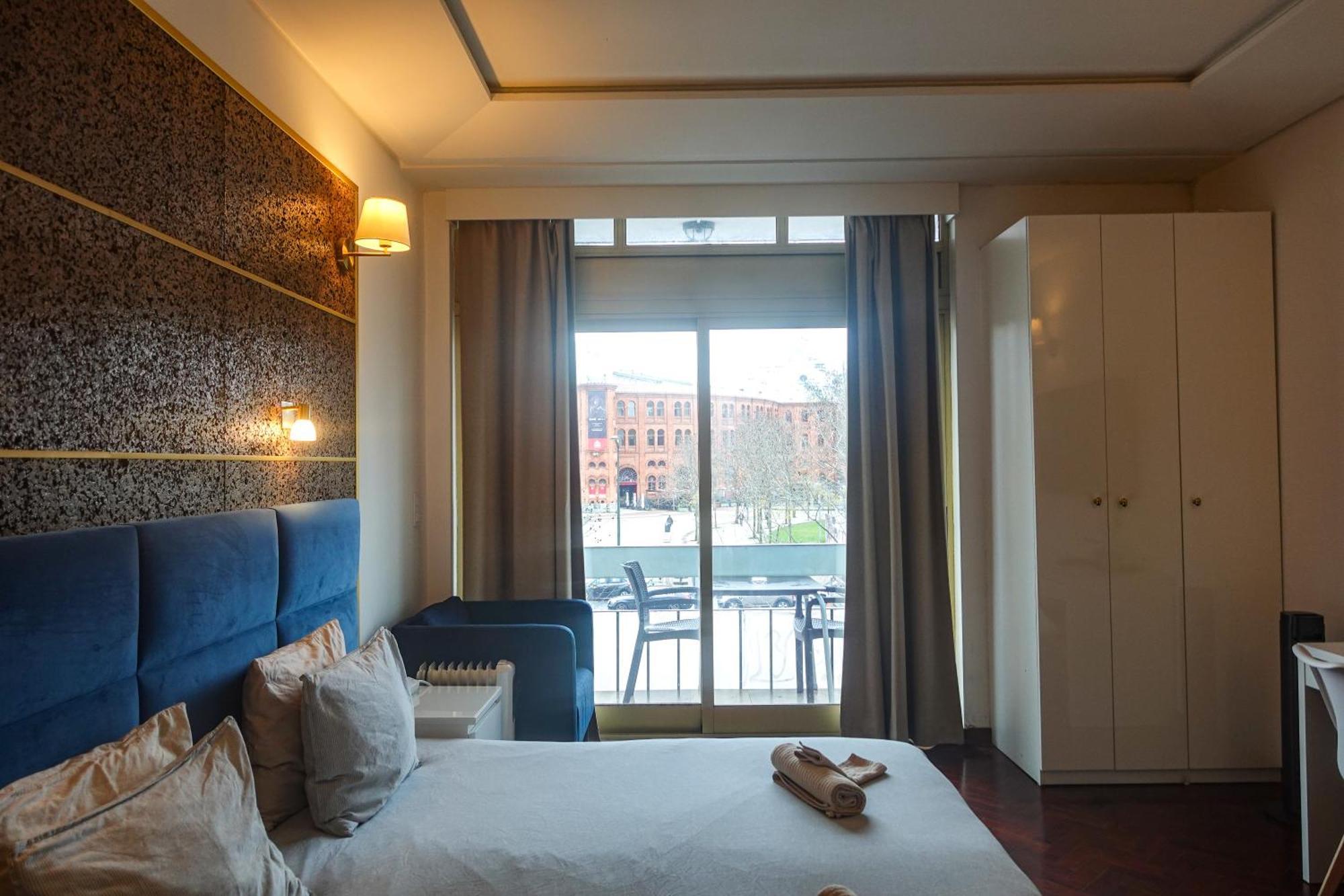 Republica83-lisbonhome Guest house