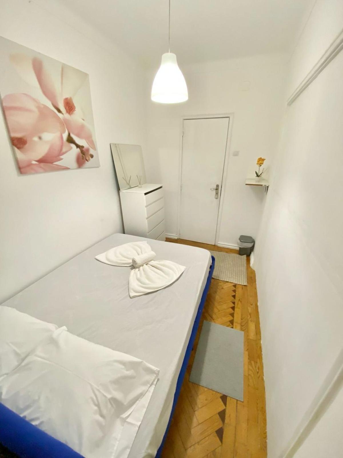 Aconchego Proximo Ao Aeroporto * Lisbon