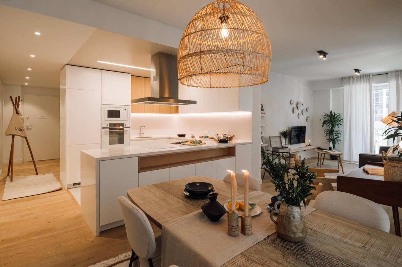 Apartment Terracina - 2 Bedrooms And Terrace In Campolide Lisbon