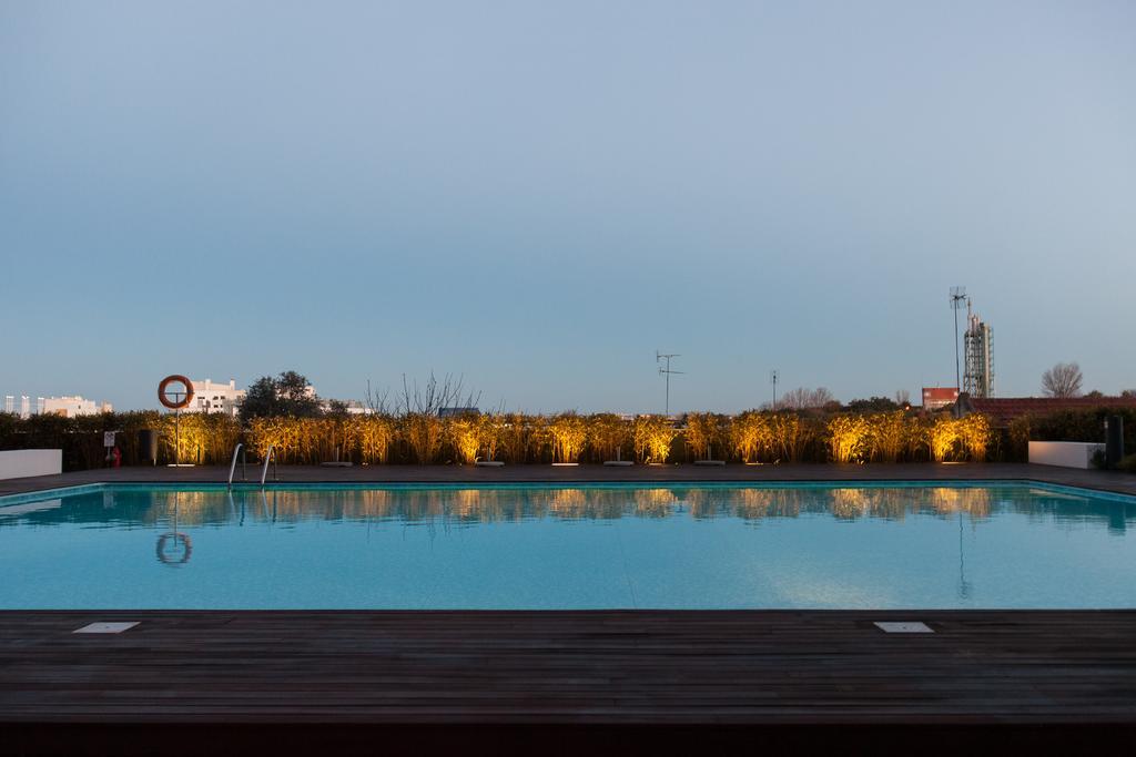 Apartment Charming With Terrace And Pool In Lisbon