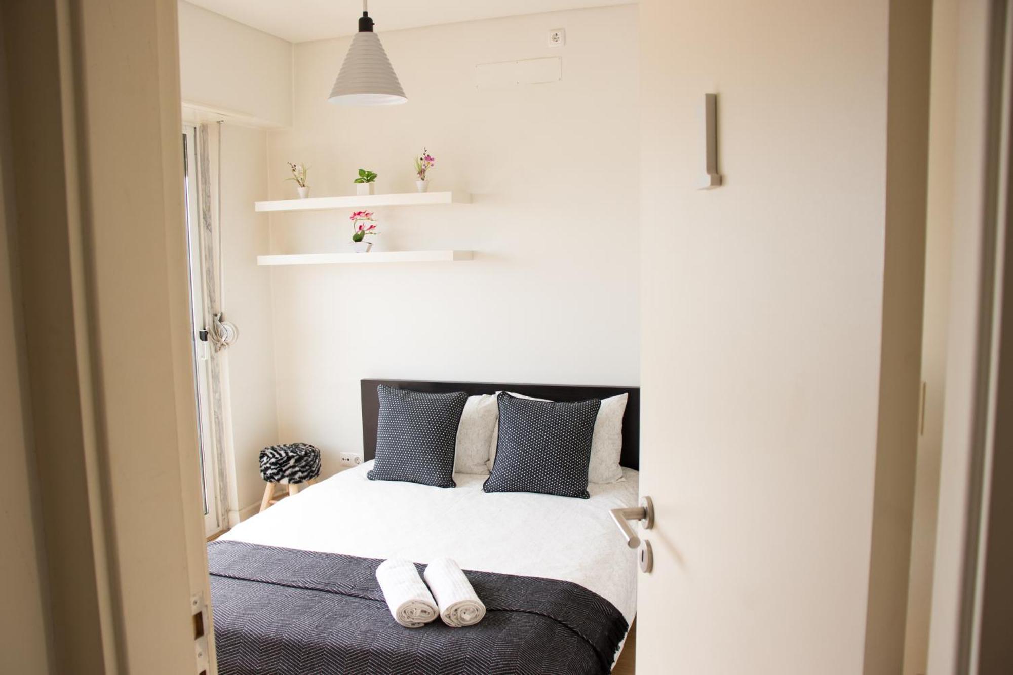 Hostel Rooms, View Of Lisbon