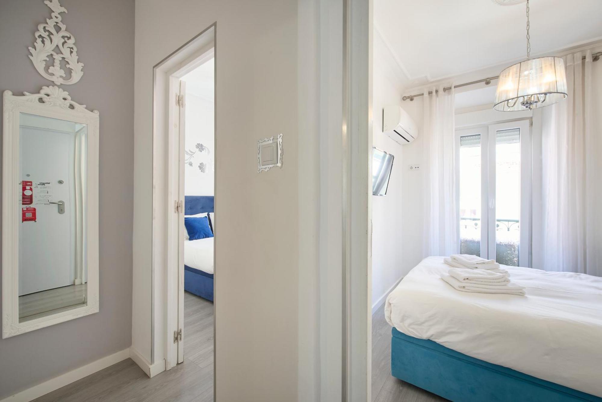 New 3 Bedroom Flat With River On Sight @alameda *