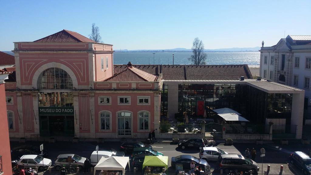 Alfama With Balcony Lisbon