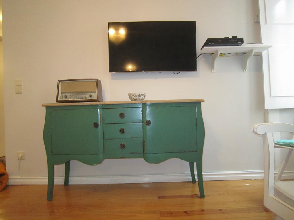 Shabby Chic Flat 2 *