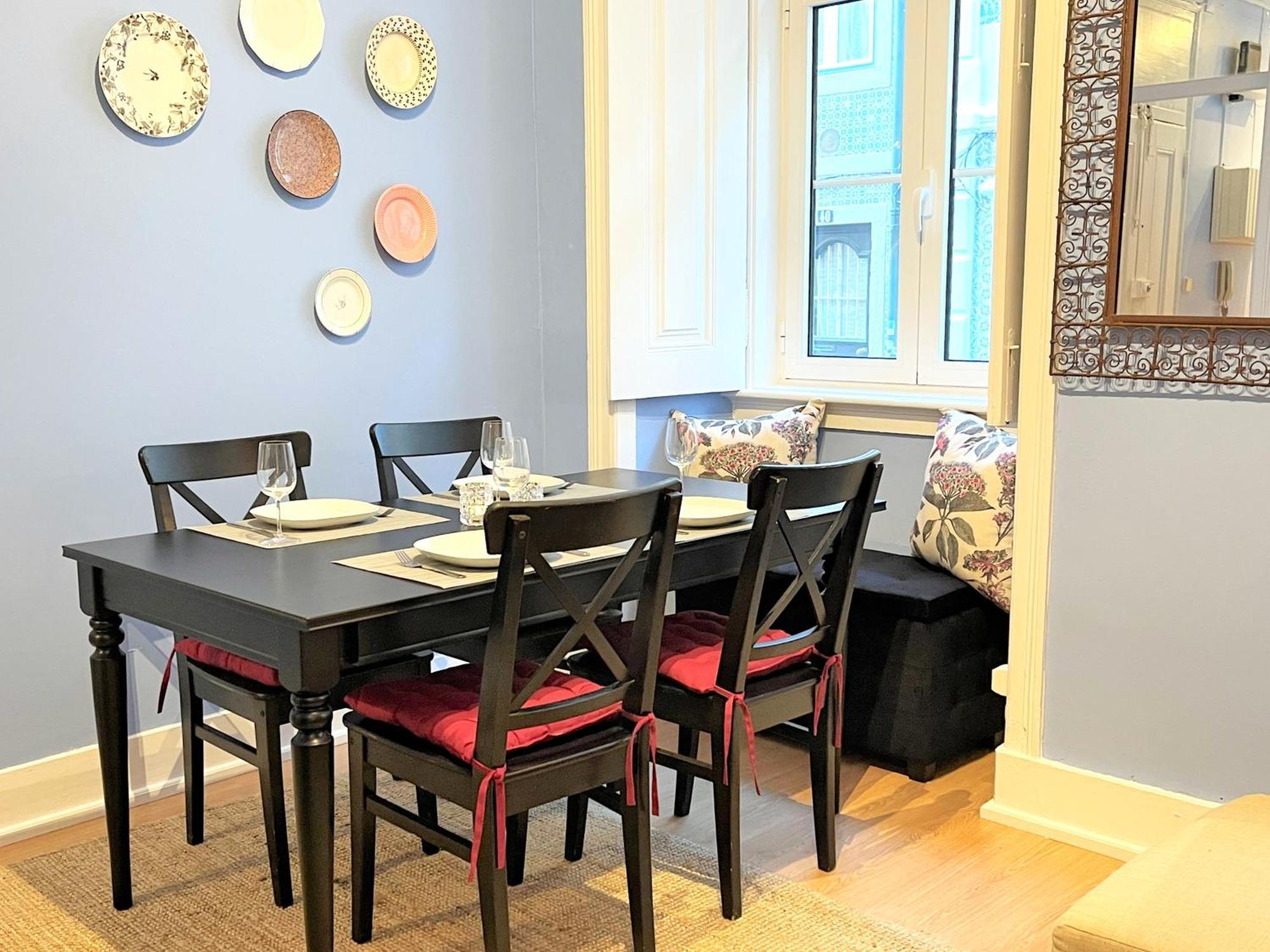 Mc Warm Romantic 3br2ba @ Trendy Principe Real *