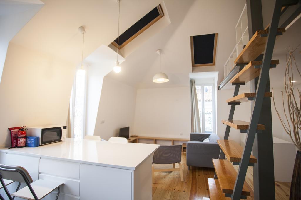 Apartment Mezzanine With A View In Bairro Alto Lisbon
