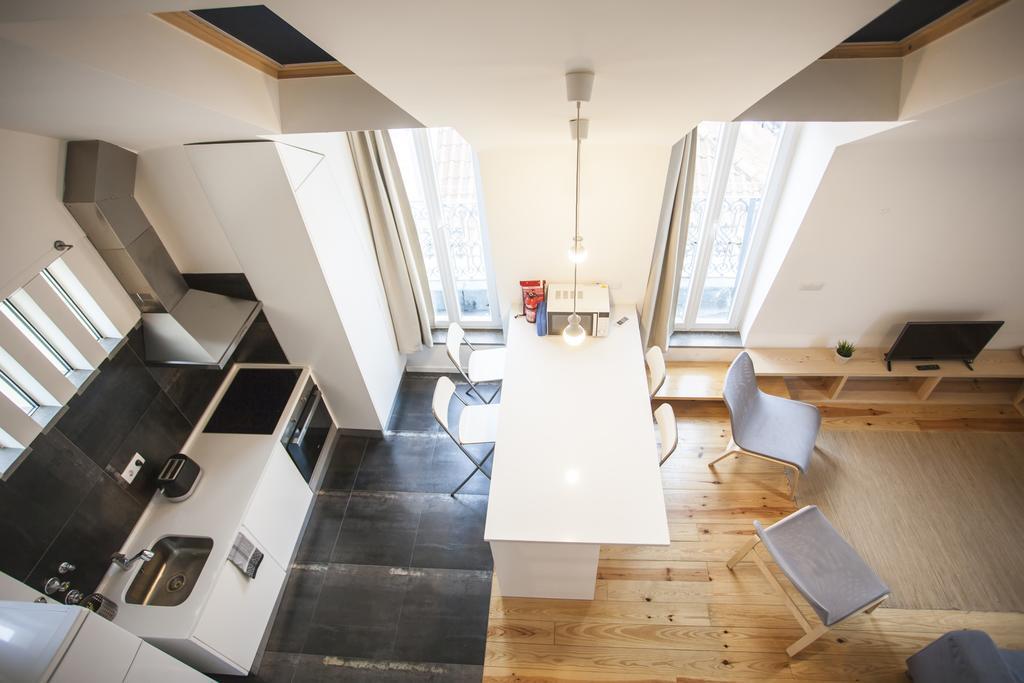 Apartment Mezzanine With A View In Bairro Alto