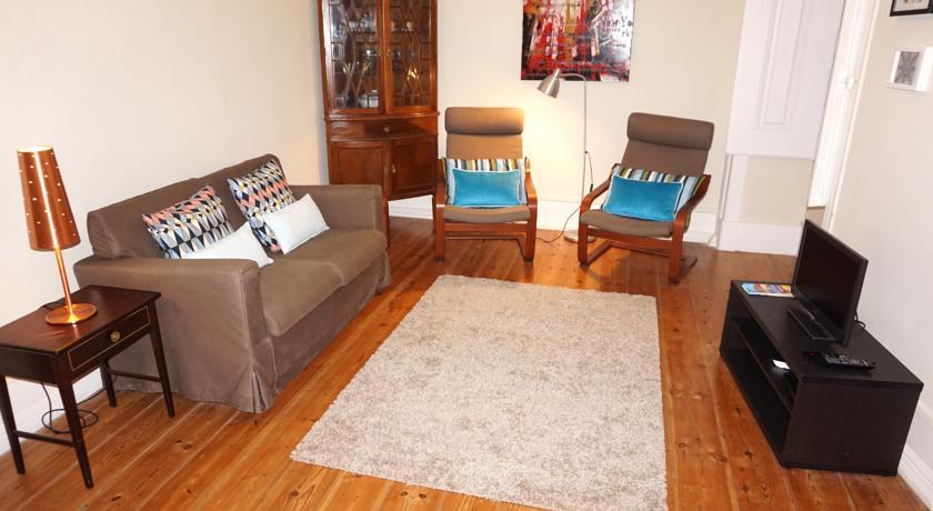 Apartment Flores Terrace Lisbon