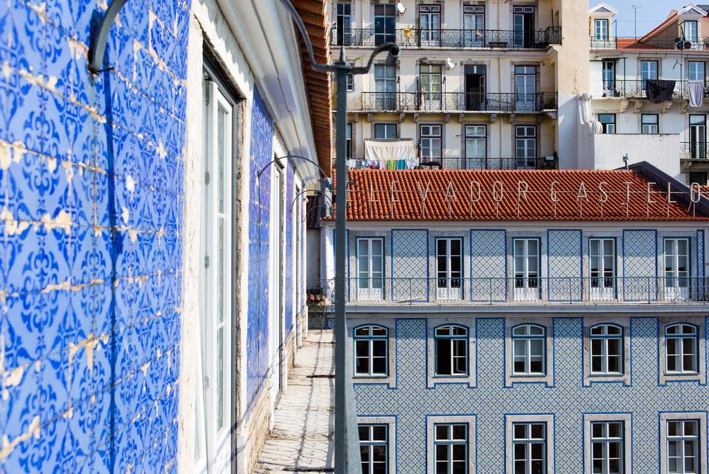 The 8 - Downtown Guest house Lisbon