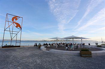 Sunset Destination Albergue Lisboa