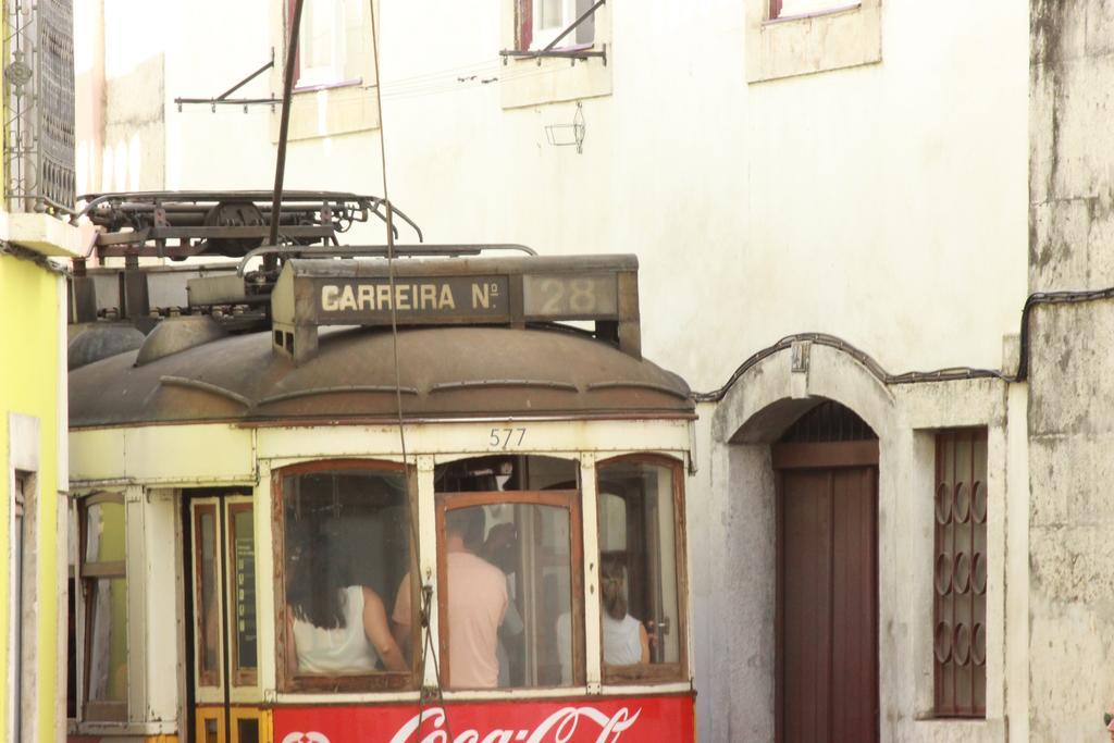 Alfama Warehouse * Lisbon