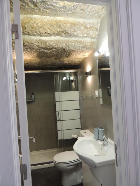 Alfama Warehouse Apartment