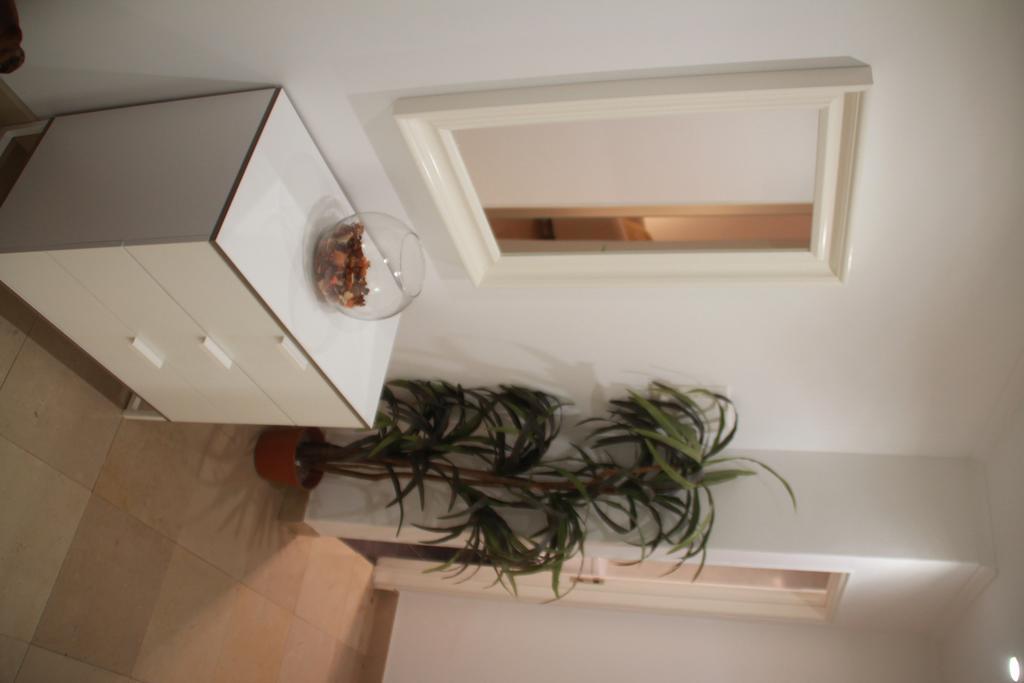 Luxbon Almirante Terrace Apartment