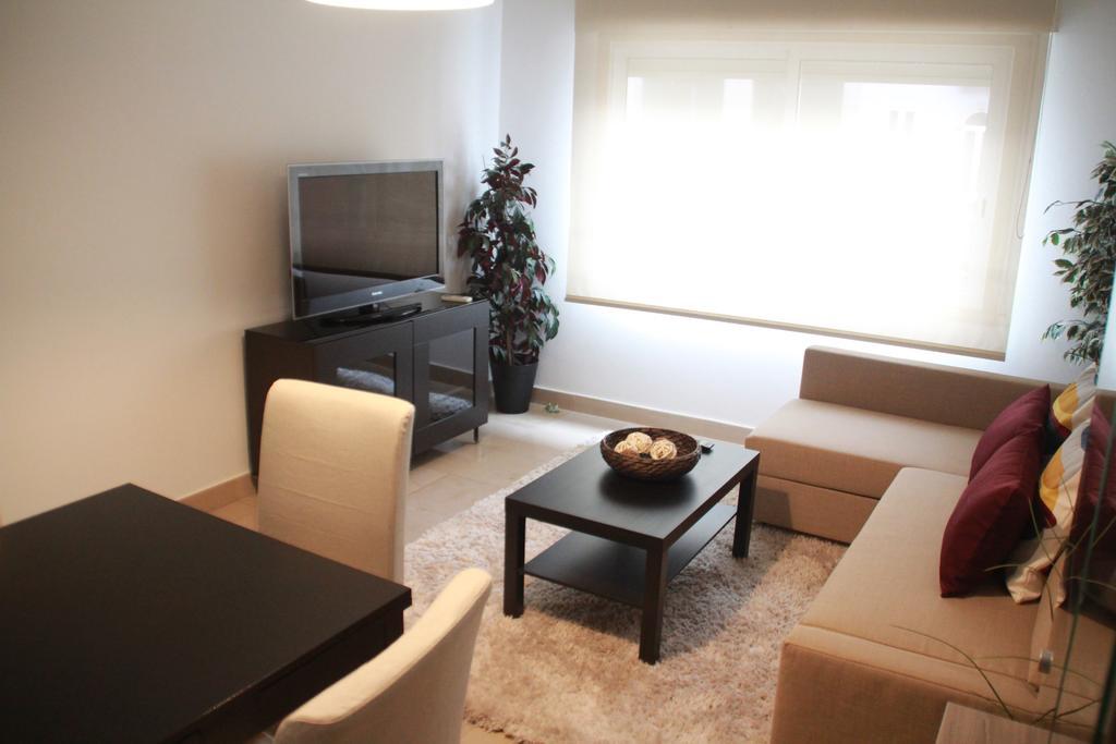 Luxbon Almirante Opera Apartment