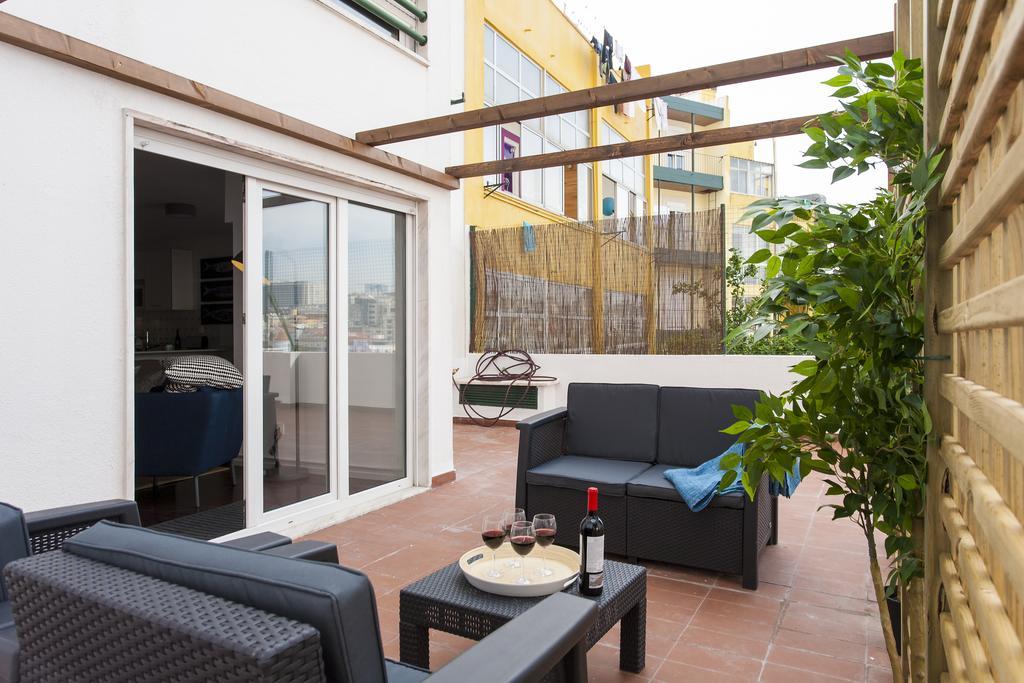 Joivy Superb 1-Bed Apt With Workspace And Terrace, Close To Avenida Da Liberdade Apartment *
