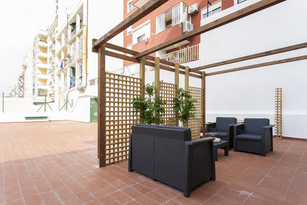 Apartment Joivy Superb 1-Bed Apt With Workspace And Terrace, Close To Avenida Da Liberdade