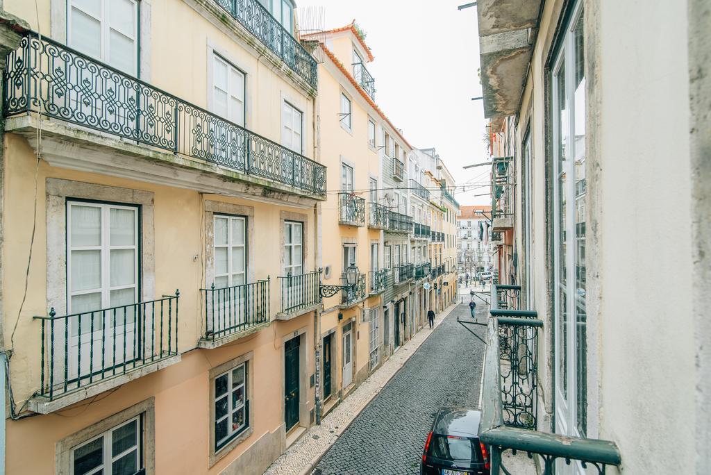 Apartment Camoes Deluxe Bairro Alto
